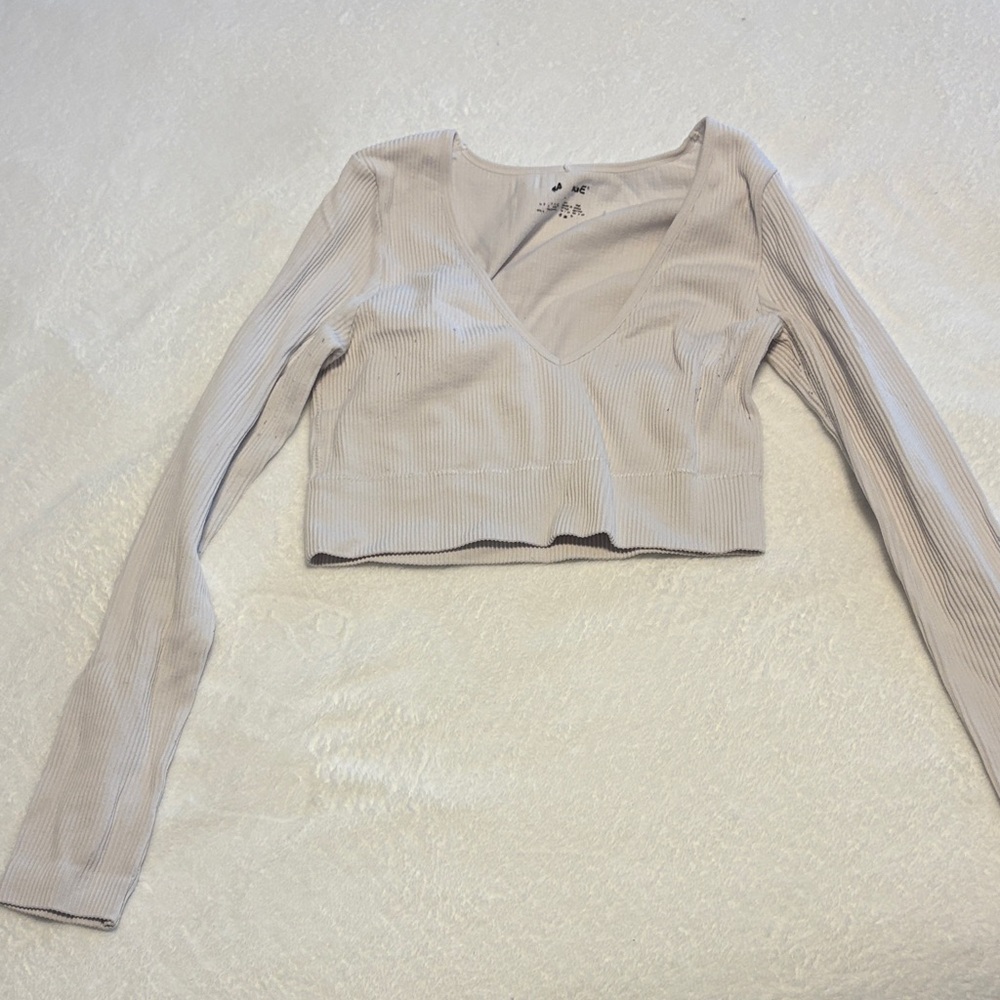Women's Cream Long Sleeve Crop Top